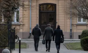 W Meksyku wolontariusze pomagają chronić gniazda żółwi morskich