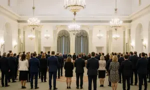 Качиньский: в Польше низкая рождаемость, потому что женщины пьют слишком много алкоголя