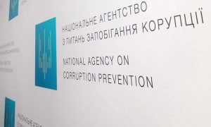 Фото, відео: в Україну доставили перший тепловоз General Electric