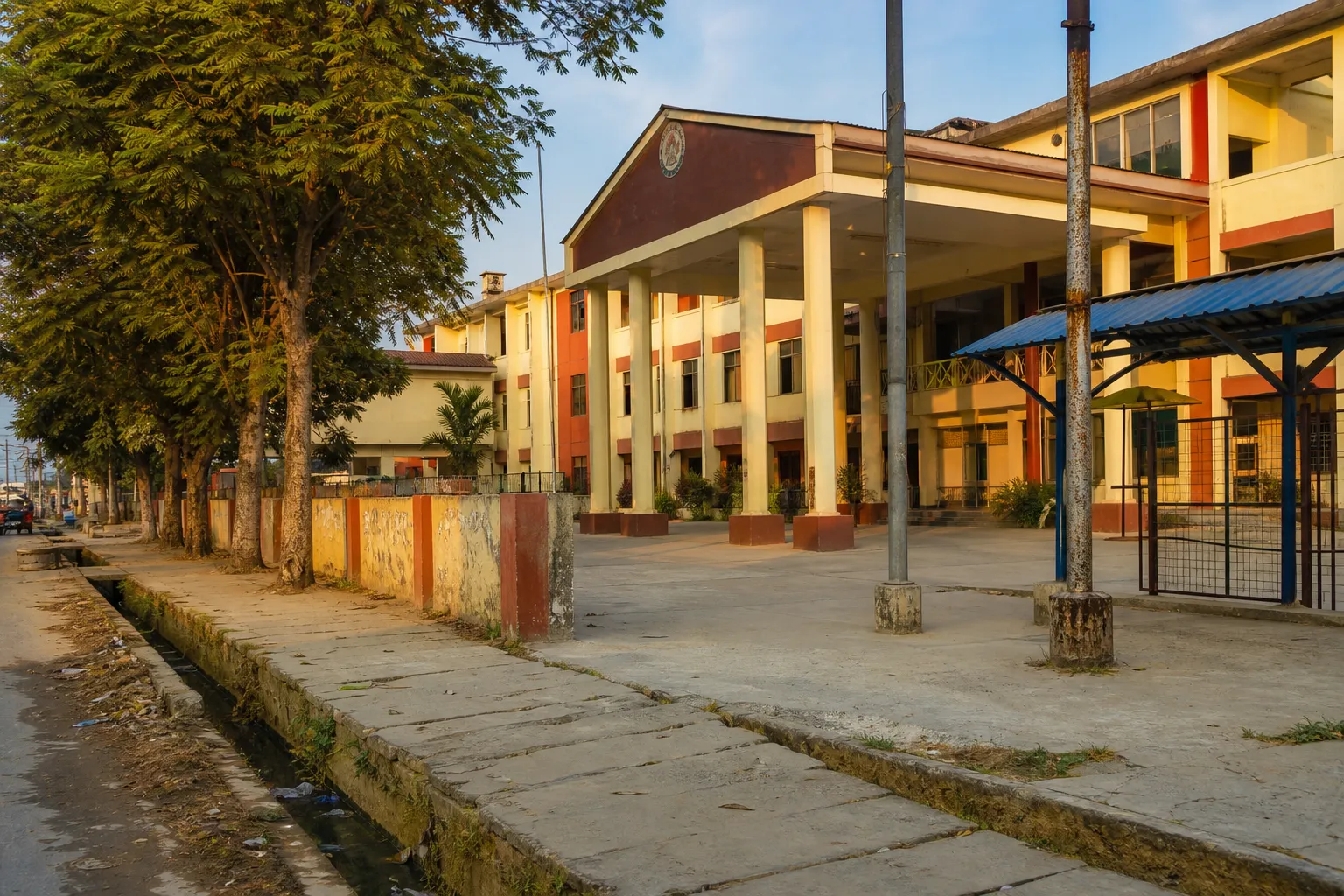 У Непалі жінка народила біля лікарні через платні аналізи — Kathmandu Post