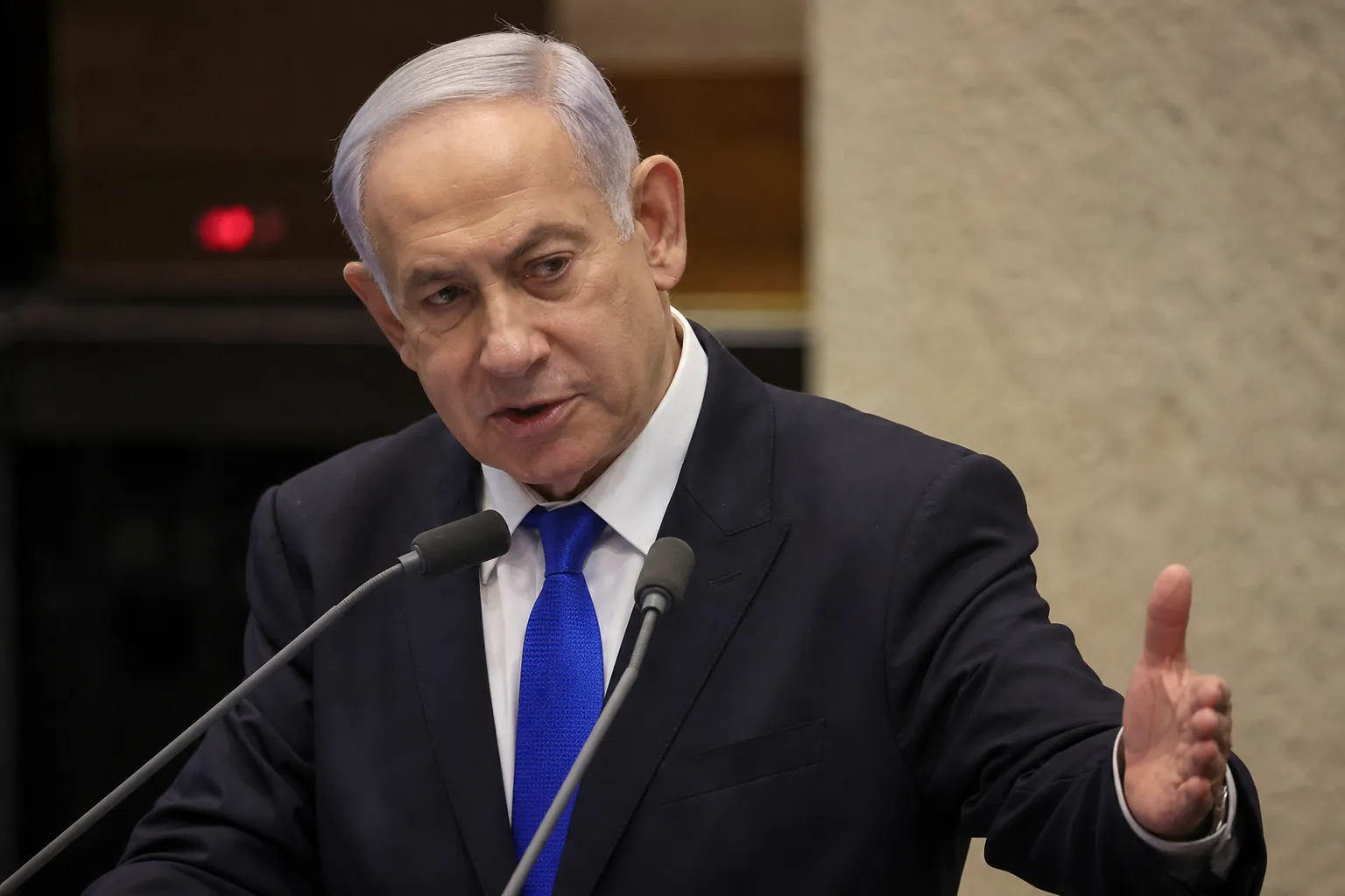 Netanjahu przygotowuje pozew przeciwko Haaretz za publikację o ostrzeżeniu ZEA