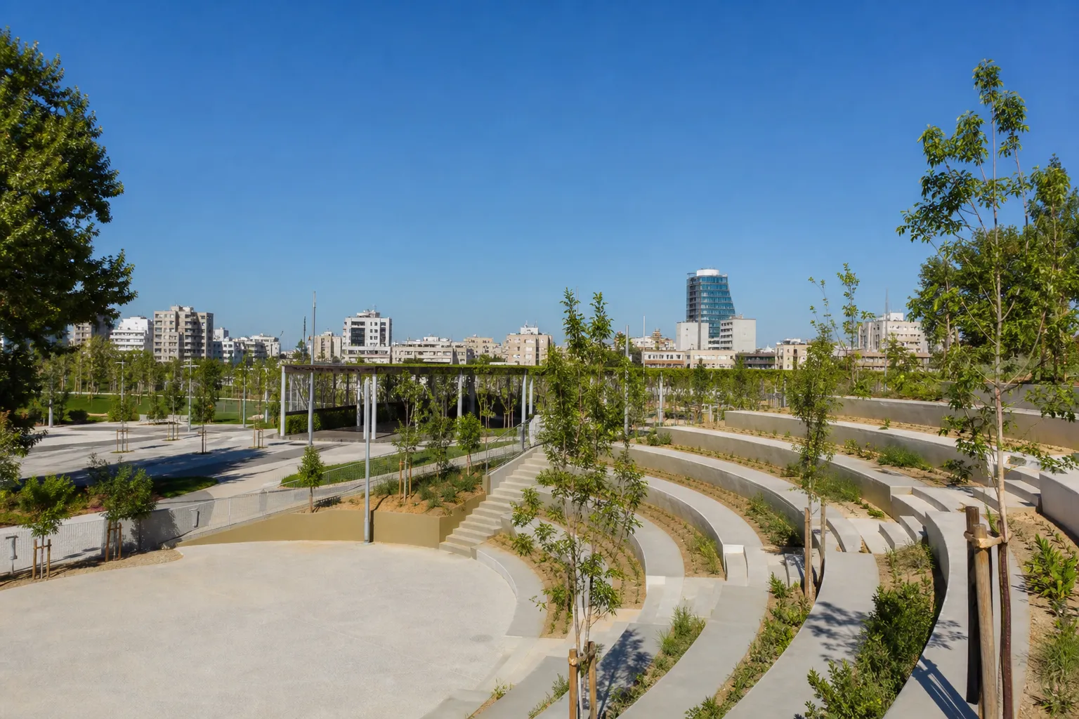 Lokale komercyjne na terenie starego GSP w Nikozji przekazano firmie PHC