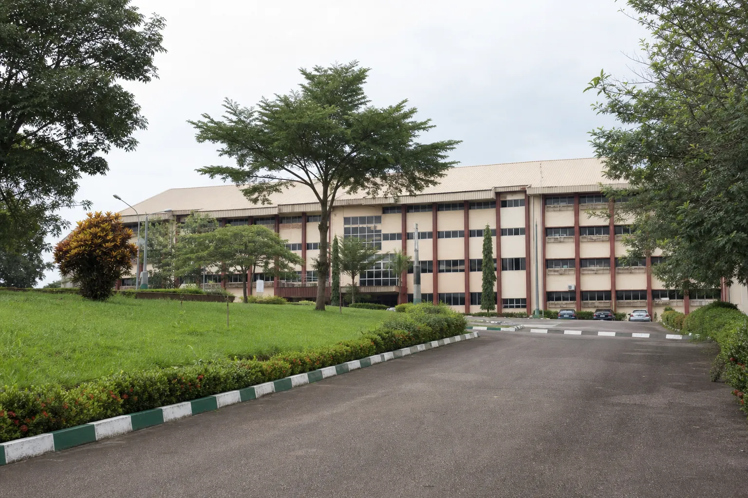 Nigerian university lifts professor’s suspension after post about salaries