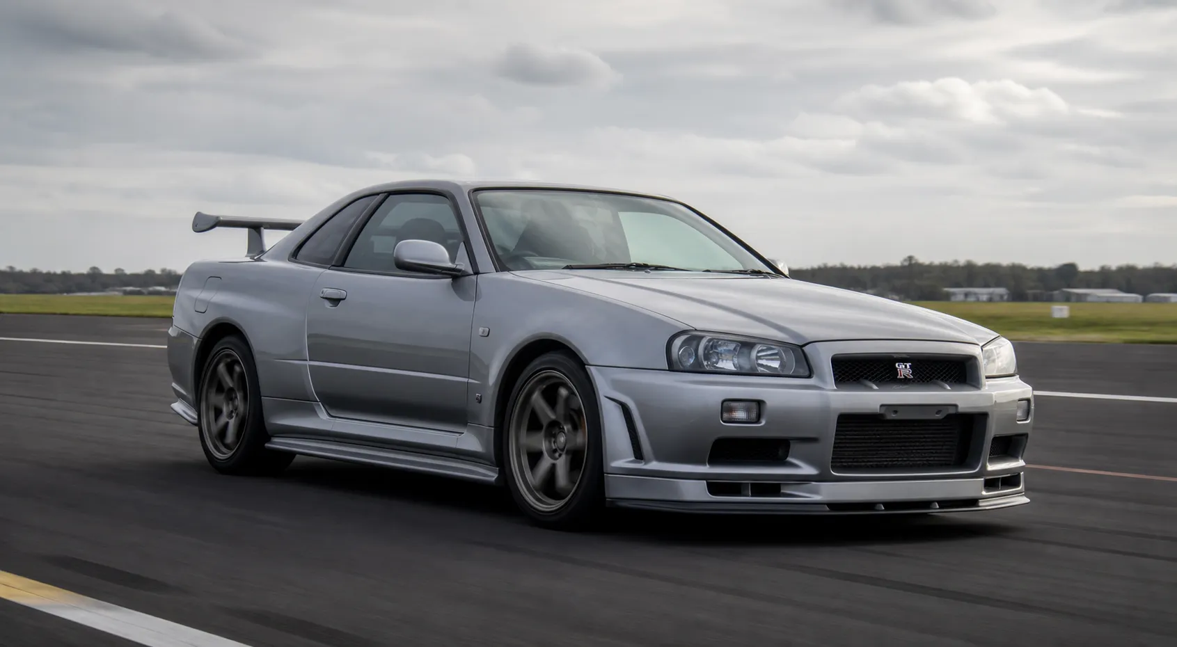 The Nissan Skyline GT-R set a speed record for passenger cars in Estonia