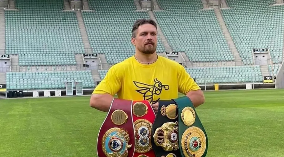 Усик працюватиме для країни, а не у політиці