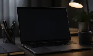 Во Франции мотоциклисты расстреляли толпу прохожих