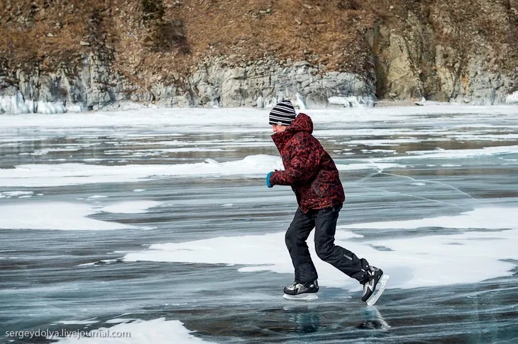 В Україні зростає кількість нещасних випадків на водоймах через тонку кригу