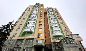 Столичного адвоката Носова засудили до 4,5 років ув'язнення за хабар прокурорам САП