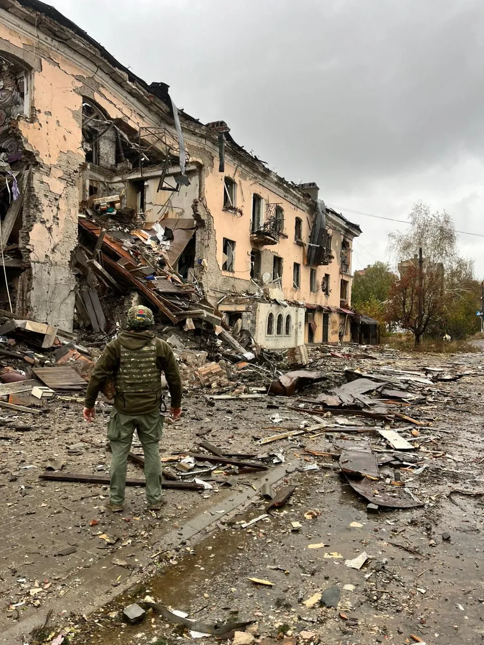 На Донеччині рф вдарила по Костянтинівській громаді, пошкоджені будинки та храм