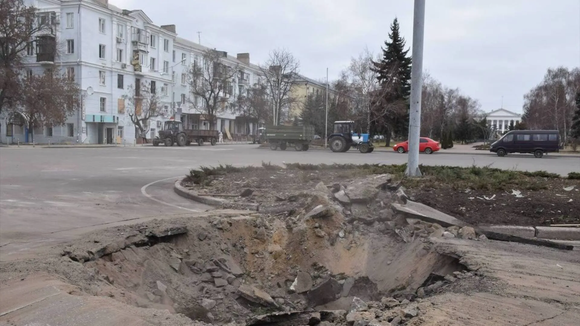 росіяни обстріляли Краматорськ, місто залишилось без світла після серії вибухів