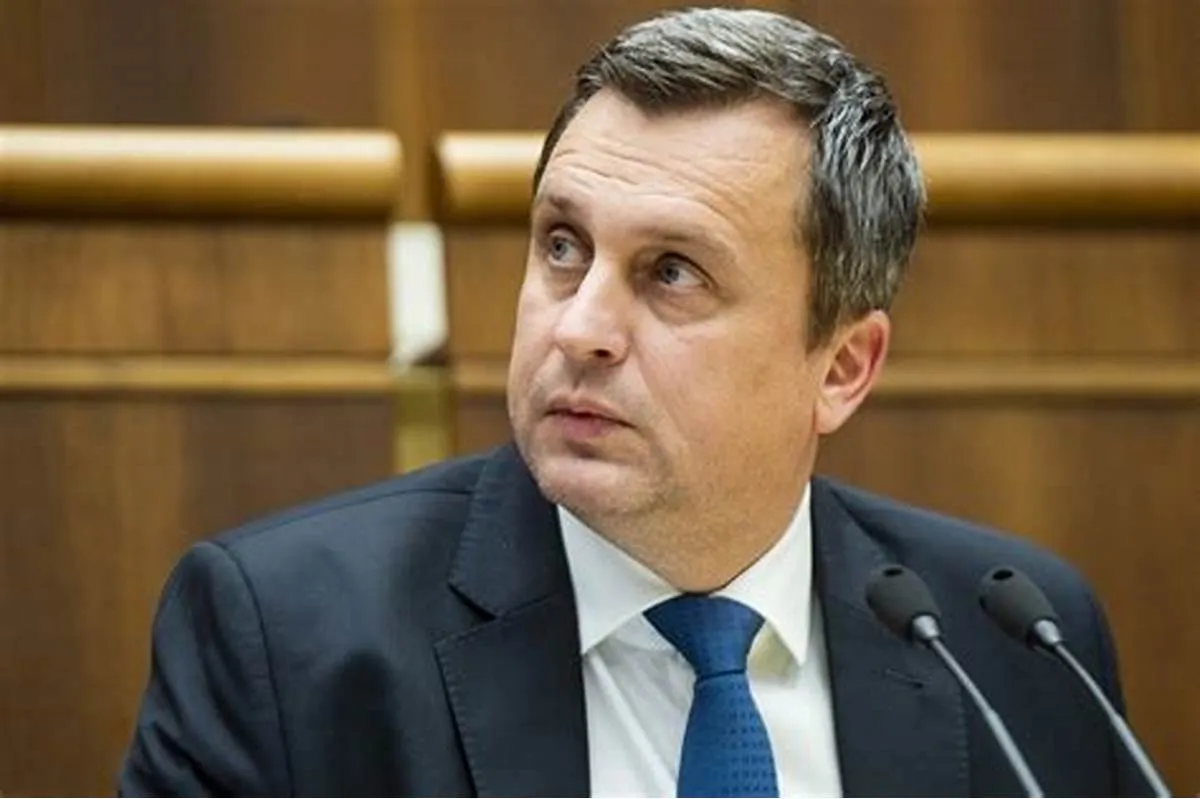 Коаліційний партнер Фіцо розкритикував його заяви про Україну