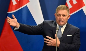 Fico domaga się kontroli uszkodzonego rurociągu naftowego