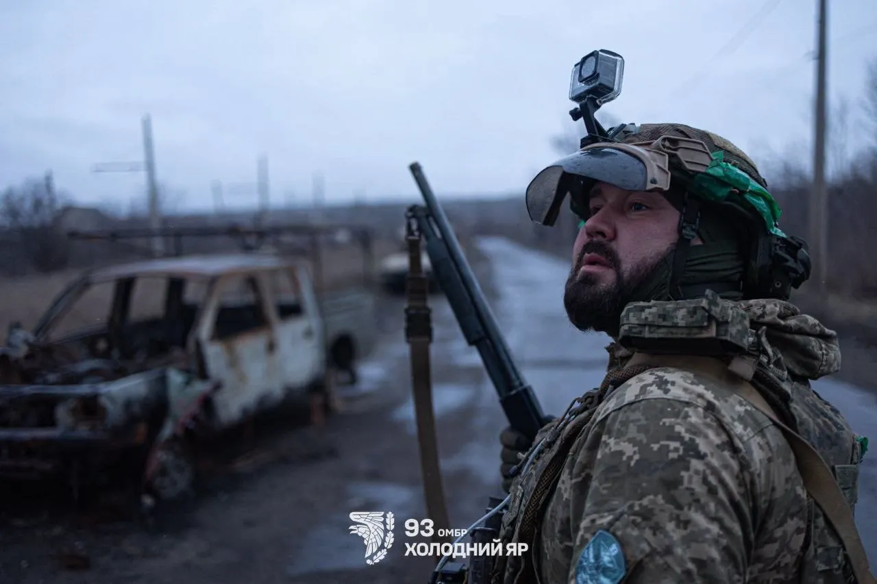 Українські військові відтісняють росіян від Дніпропетровщини