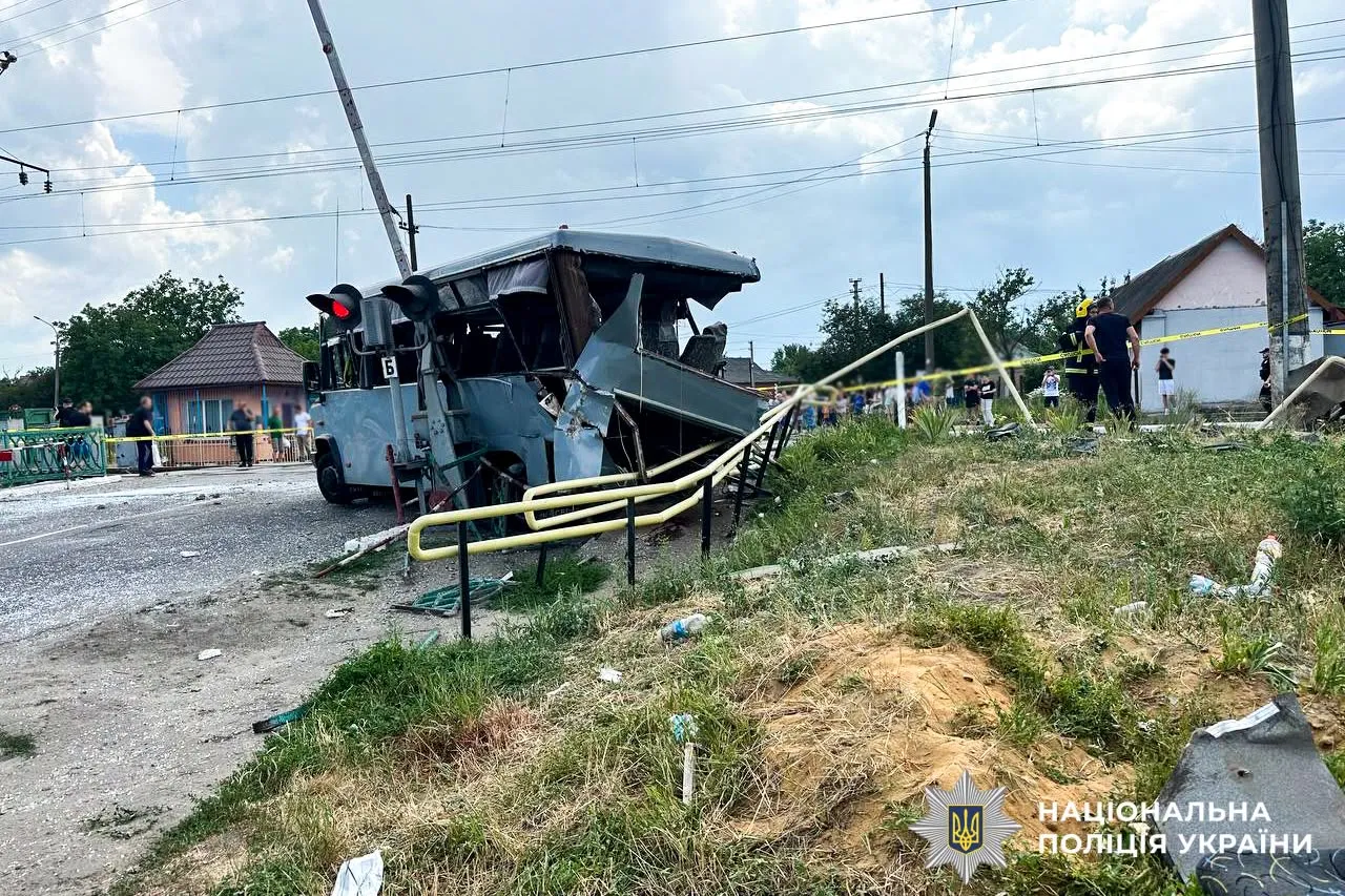 Driver and crossing guard Face Up to 10 Years in Prison Following Fatal Train Accident in Rivne Region