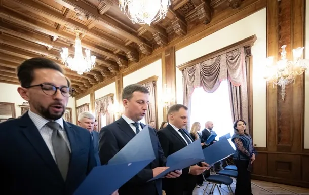 У Києві 22 нові судді склали присягу за участі президента Зеленського