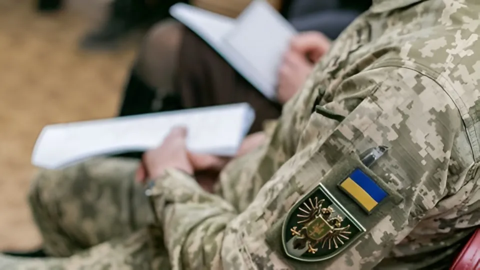 На Київщині судитимуть ексочільника ТЦК за незаконне вилучення машин у підприємців