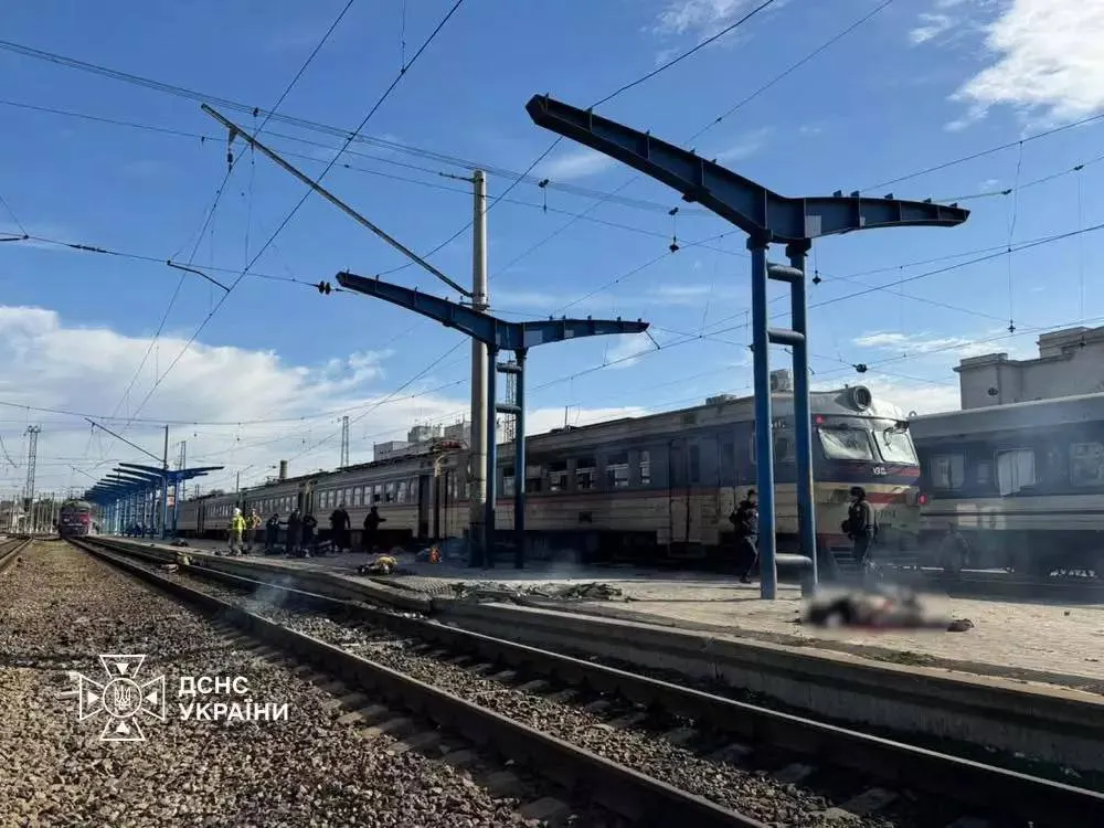 Three residents of Zaporizhzhia were killed in Dnipro during an attack on the train station