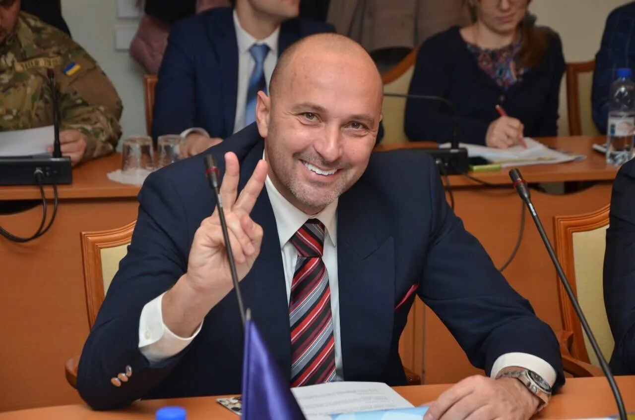 Представник адвокатського самоврядування використовував статус адвоката для захоплення нерухомості в Києві