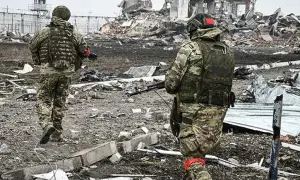 На Кримському мосту пошкоджено більше кілометра залізничного полотна