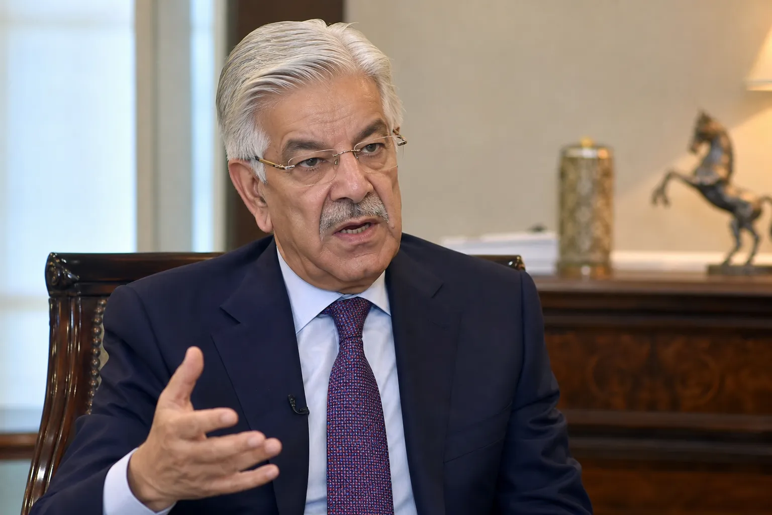 Pakistan’s defense minister Asif calls decentralization of power inevitable — Dawn