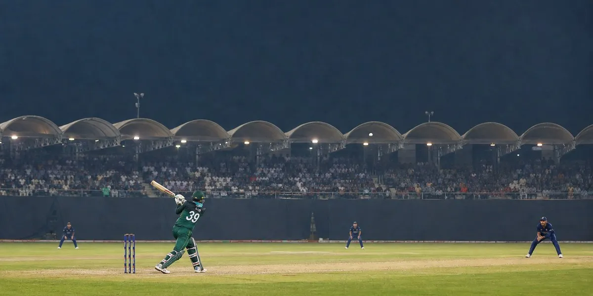 Pakistan defeat Sri Lanka thanks to Agha’s century