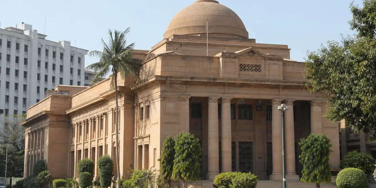 Pakistan’s central bank may keep rate at 11.5% despite accelerating inflation — Dawn