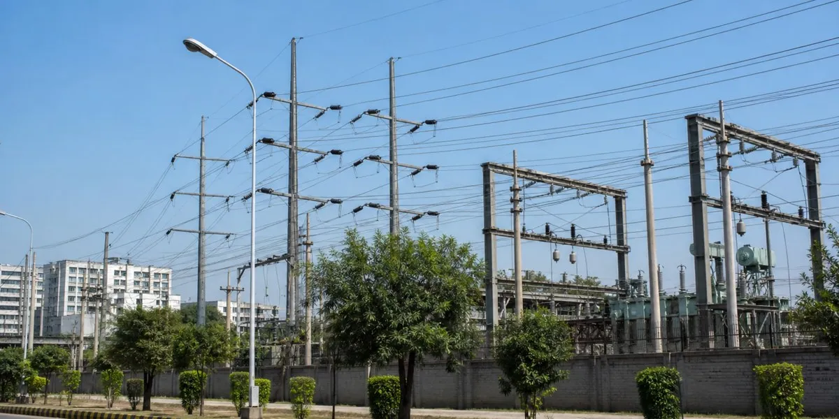 W Pakistanie możliwa podwyżka taryfy o 1,73 rupii — Dawn