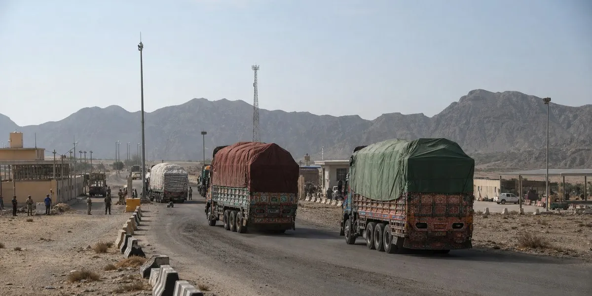 Pakistan wznowił handel z Iranem przez przejście Gabd—Rimdan — Dawn