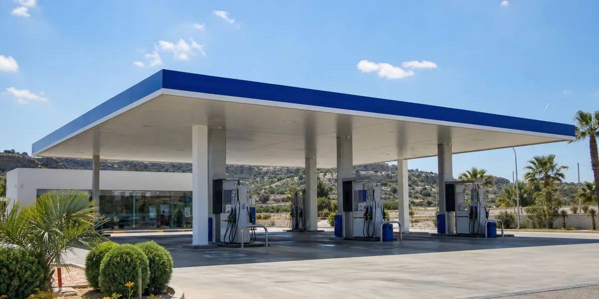 Zysk Petrolina na Cyprze wzrósł ponad trzykrotnie po przejęciu eWise — Cyprus Mail
