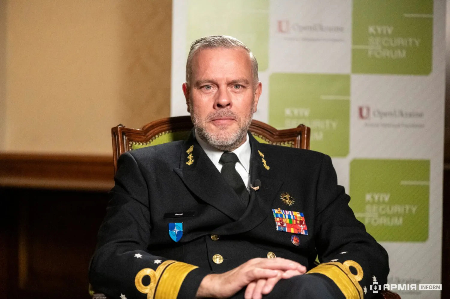 Адмірал НАТО вважає малоймовірною класичну перемогу України чи рф у війні