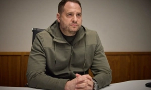 «Укрзалізниця» запускає святковий «Чарівний експрес» у Києві та Львові