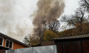 По Новгород-Сіверському вдарили десятки шахедів, є загиблі та поранені