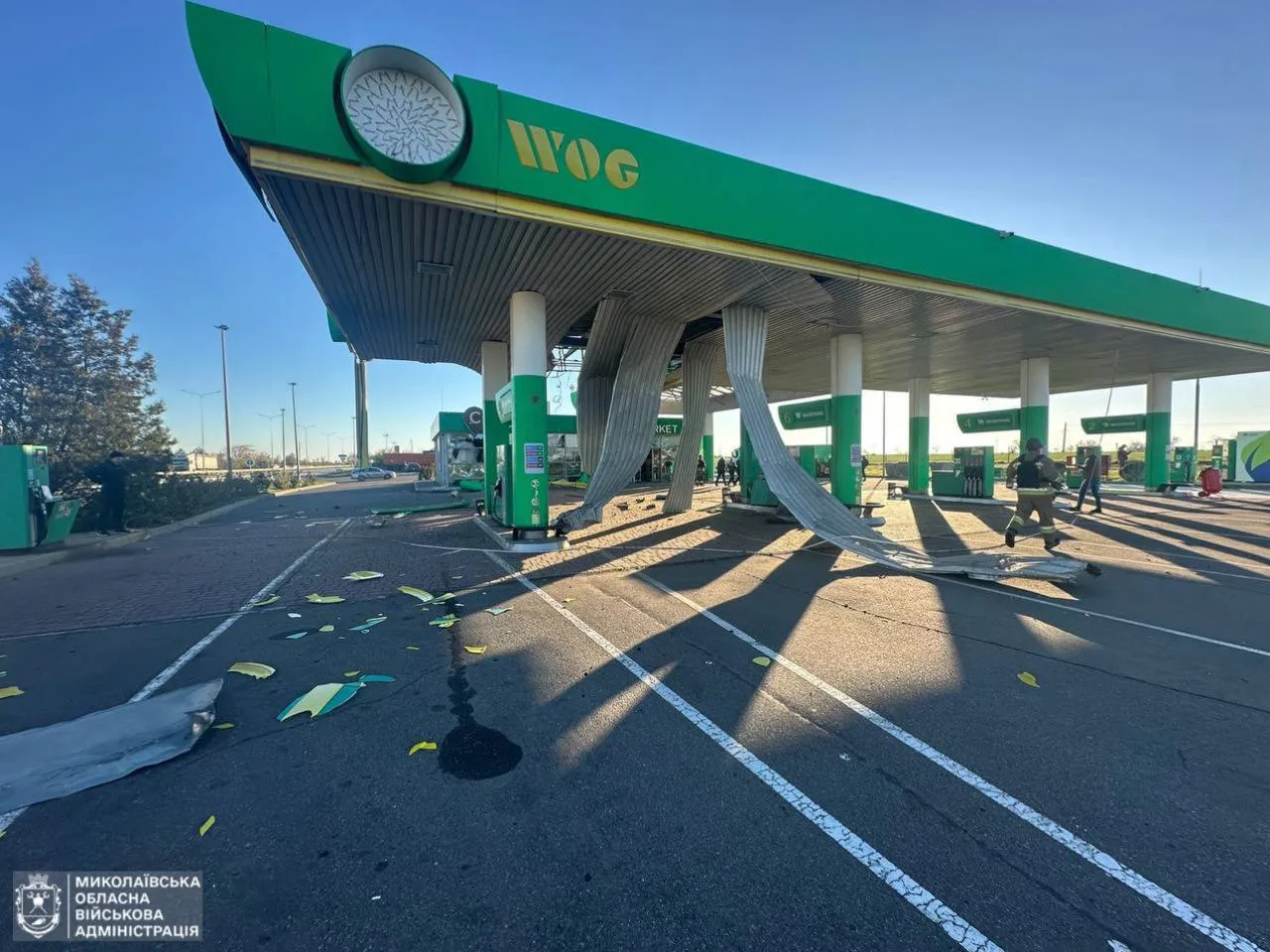 рф вдарила по Миколаєву балістикою, є загиблий та 15 поранених рф вдарила по Миколаєву балістикою, є загиблий та 15 поранених