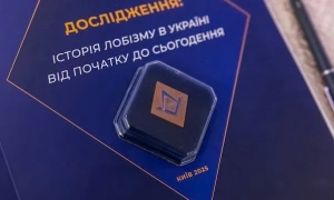 Держдопомога українцям: соцвиплати з початку року становлять 370 млрд грн