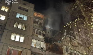 ФОТО: на Луганщині ворожі війська обстріляли житлові будинки фосфорними бомбами