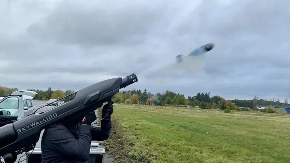 Німеччина виділила 100 млн євро на захист аеропортів від дронів