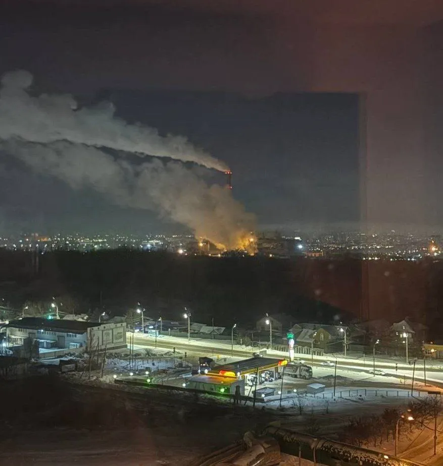 Невідомі дрони атакували ТЕЦ в Орлі та інші цілі рф – відео