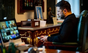 Меркель і Макрон вимагають у Порошенка та Путіна виконання перемир’я