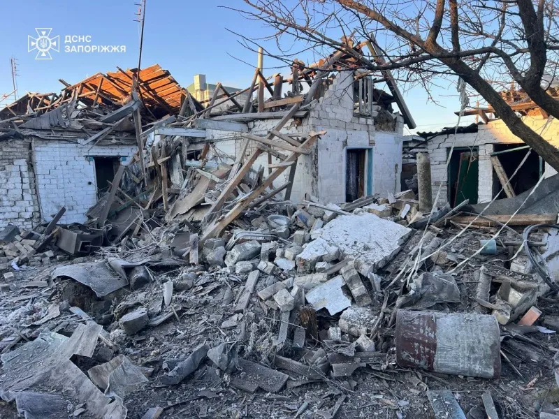 РФ обстріляла Запоріжжя, поранено чоловіка