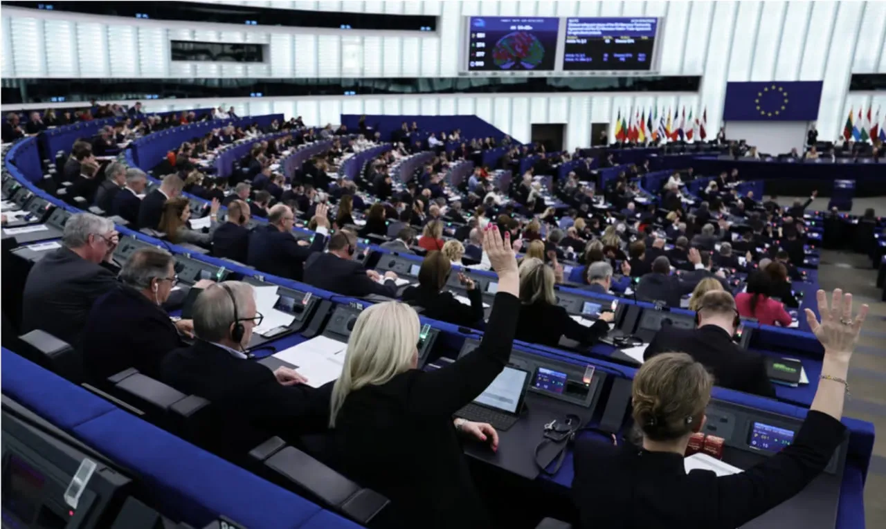 EU officials shift to closed-door operations amid fears of US sanctions