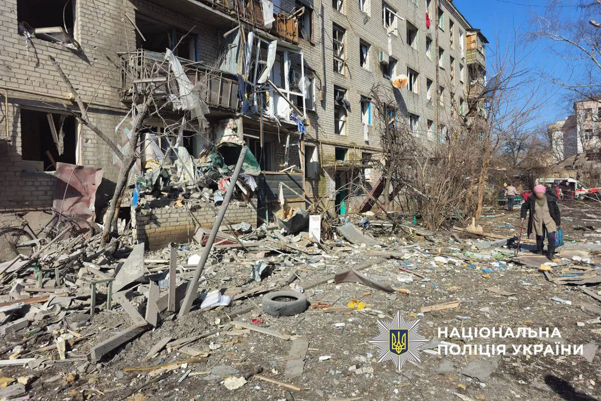 Авіаудар Слов’янську: у місті є загиблі, серед поранених — дитина