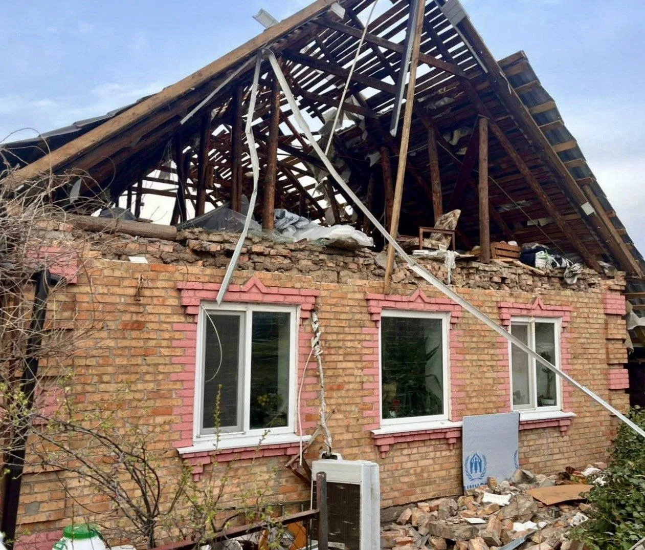 РФ атакувала Дніпропетровщину понад 20 разів, поранена жінка