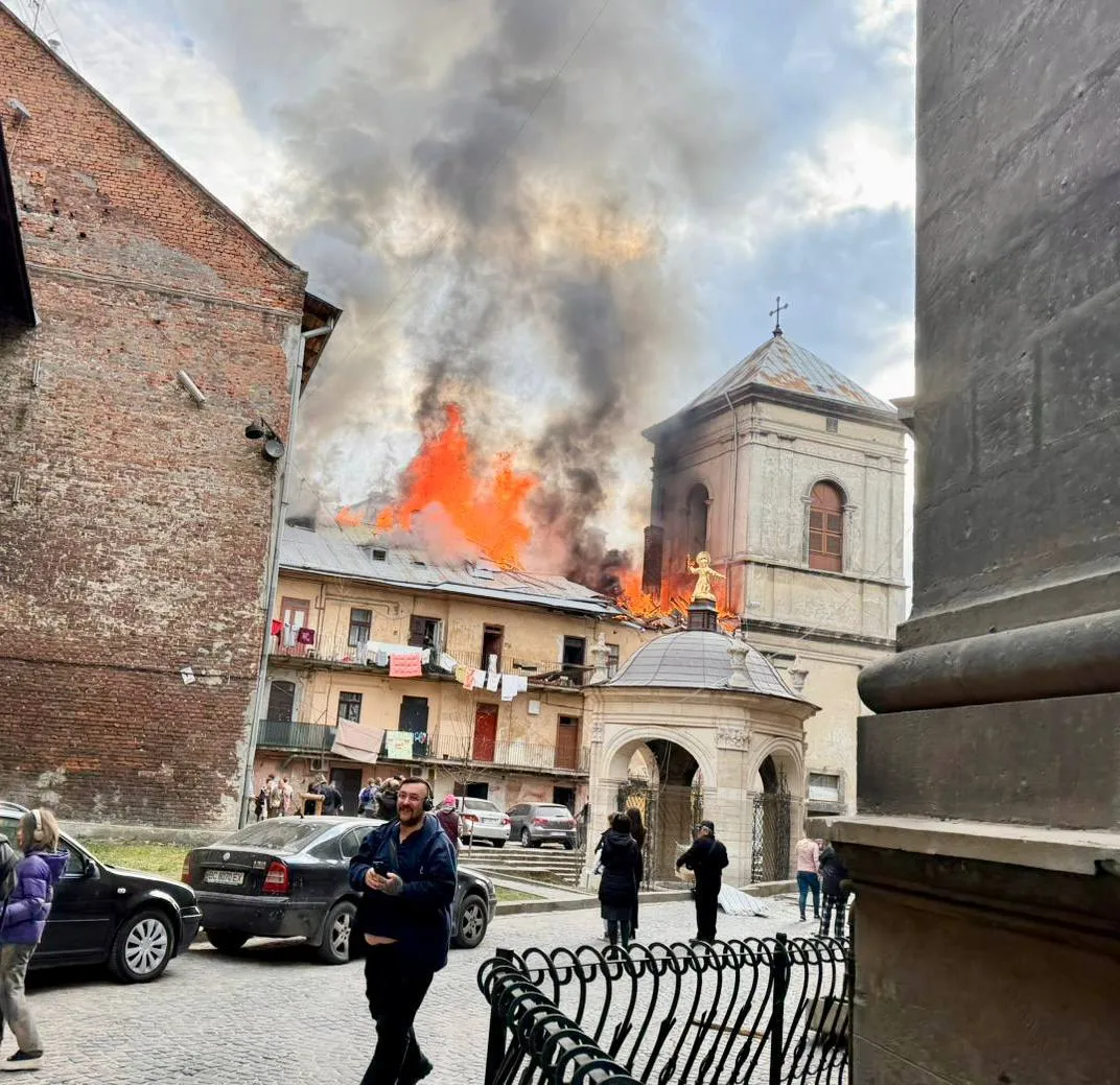 Проросійський блогер поширив фейк про «базу найманців» у Львові