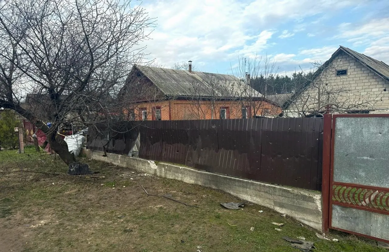 На Черкащині під час нічної атаки пошкоджено будинки та авто