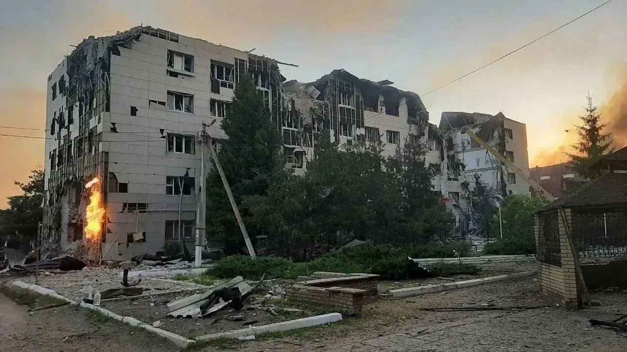 Фото: в окупованій Луганській області заявили про загиблого та десятки постраждалих після атаки БпЛА