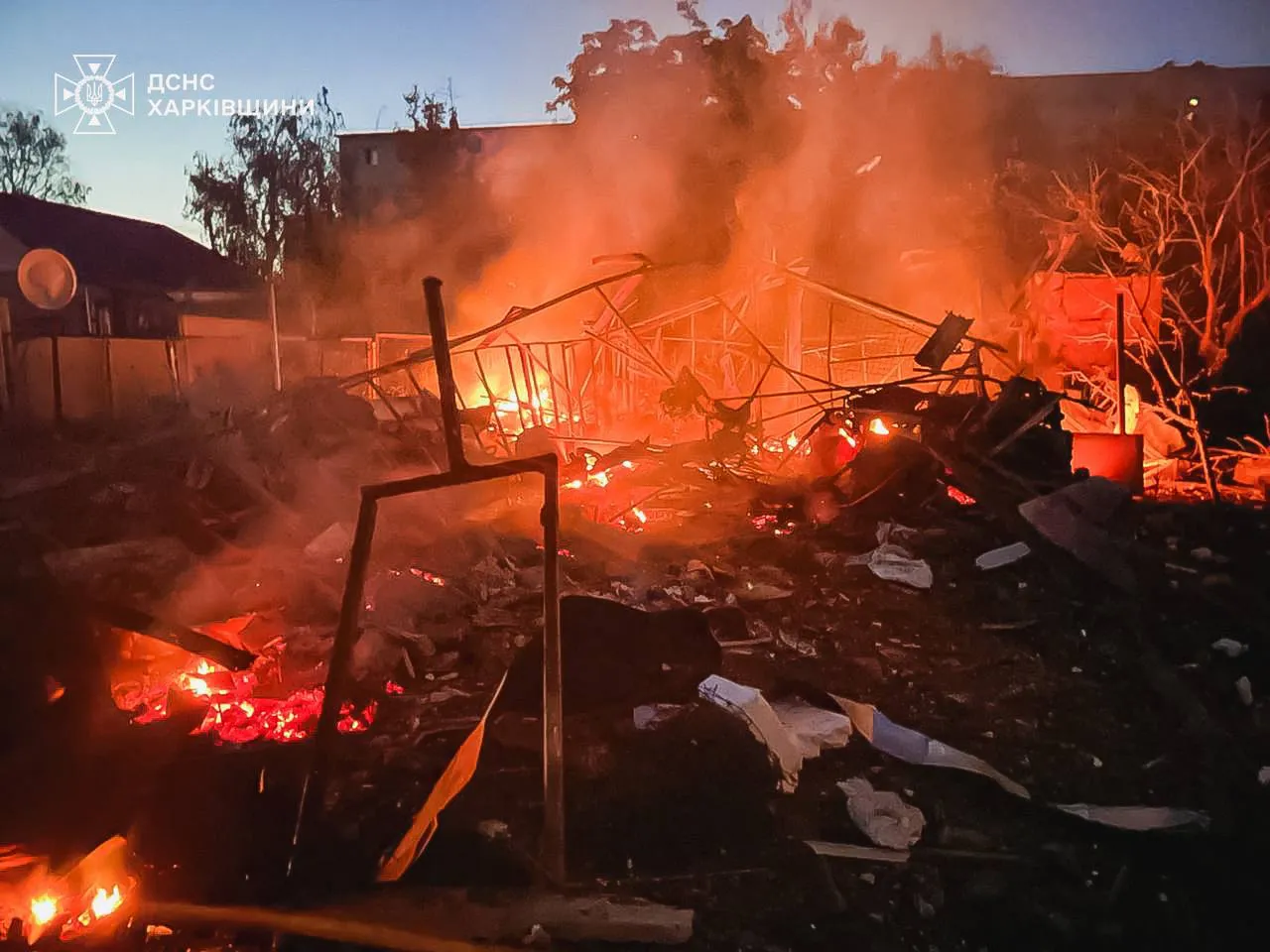 Фото, відео: внаслідок масованої атаки на Харківщину троє загиблих