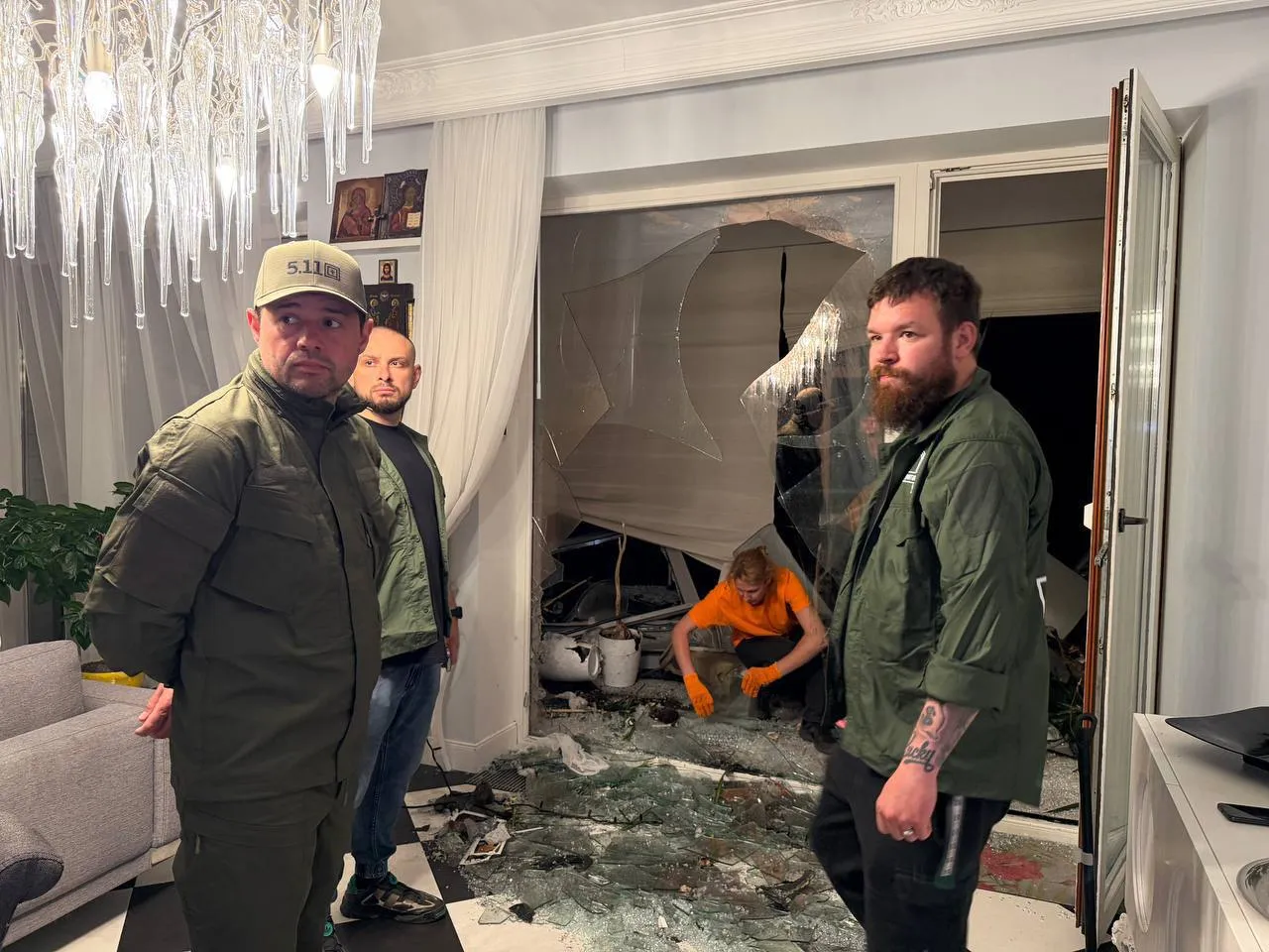 В Одессе дроны повредили жилые дома, есть пострадавшая