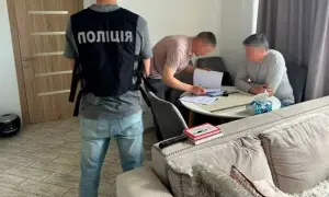 У Боснії сотні людей протестували через закриття металургійного заводу — Reuters