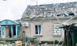 Росіяни вдарили дроном по АЗС у Сумах: троє людей постраждали
