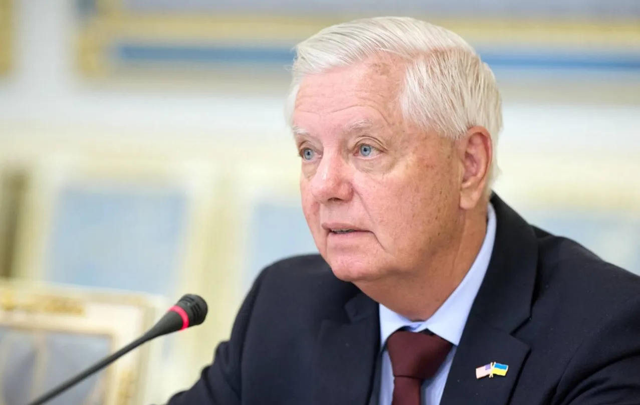 Зеленський відреагував на смерть сенатора Грема, який підтримував Україну